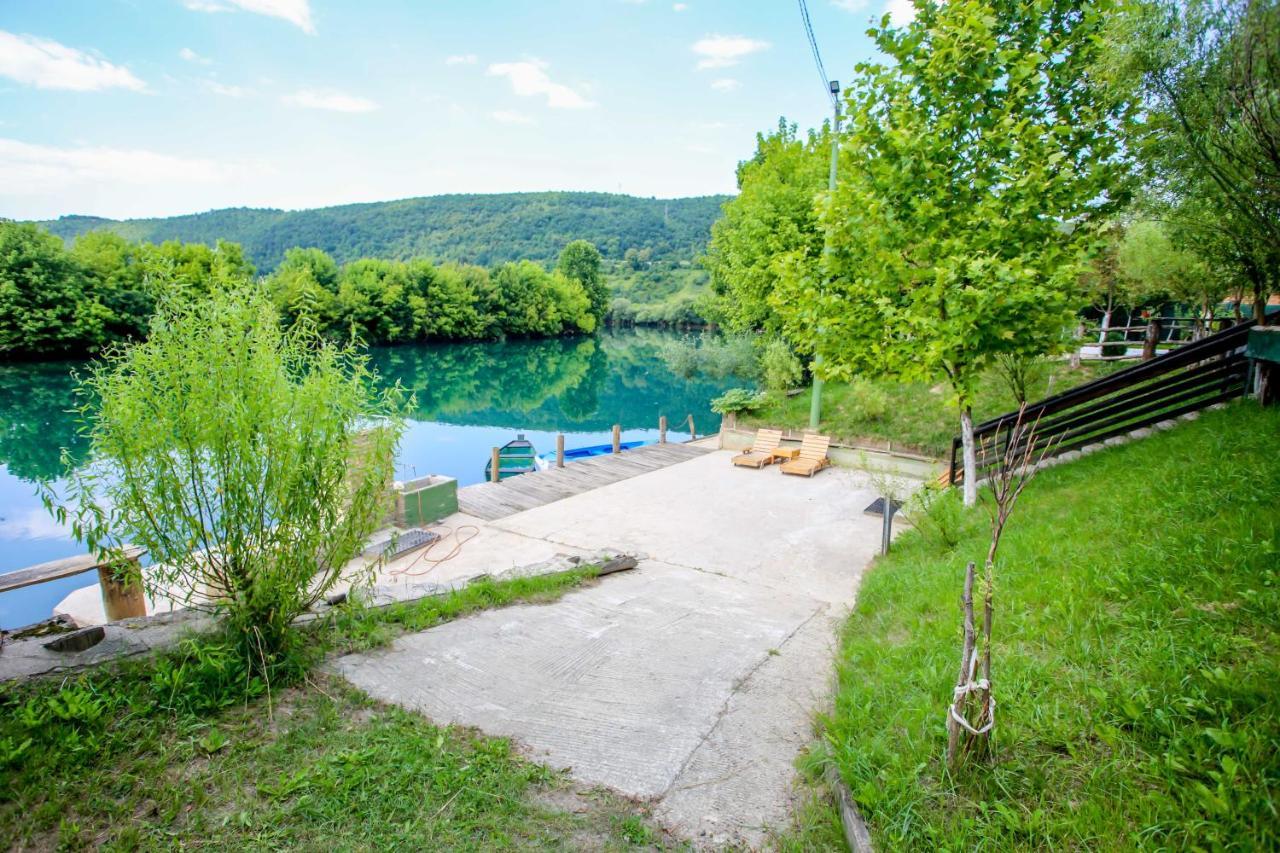 Apartments River Una 4 Bihac Exterior photo